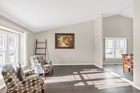 Tiny photo for 307 Orchard Lane, Bloomingdale, IL 60108 (MLS # 12581494)