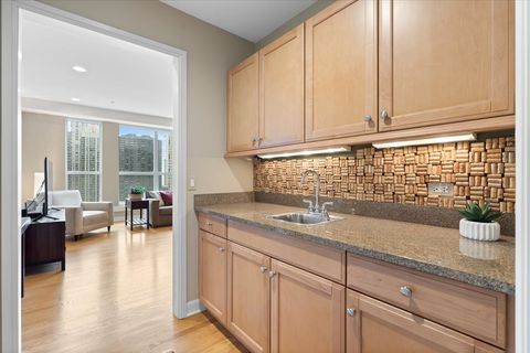 Tiny photo for 415 E North Water Street #1901, Chicago, IL 60611 (MLS # 12633802)