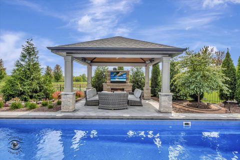 Tiny photo for 11483 Zermatt Drive, Frankfort, IL 60423 (MLS # 12571241)