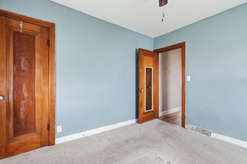 Tiny photo for 2202 46th Street, Moline, IL 61265 (MLS # 12607135)