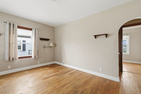 Tiny photo for 2202 46th Street, Moline, IL 61265 (MLS # 12607135)