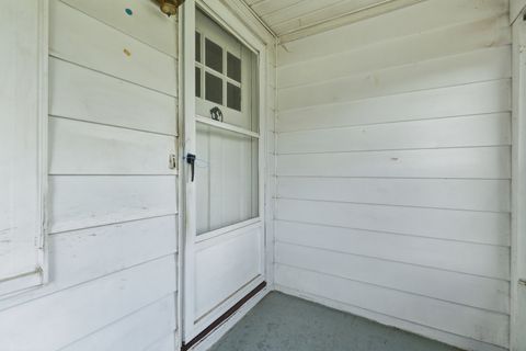 Tiny photo for 2202 46th Street, Moline, IL 61265 (MLS # 12607135)