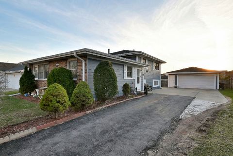 Tiny photo for 1506 LIBERTY Drive, Glendale Heights, IL 60139 (MLS # 12601006)