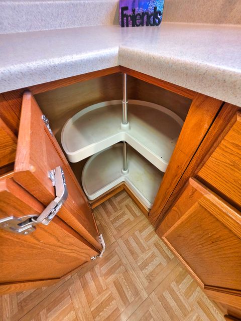 Tiny photo for 542 Vincennes Avenue, Flora, IL 62839 (MLS # 12600111)