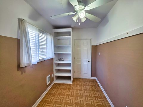 Tiny photo for 542 Vincennes Avenue, Flora, IL 62839 (MLS # 12600111)