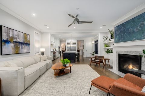 Tiny photo for 4636 N Paulina Street #1, Chicago, IL 60640 (MLS # 12525834)