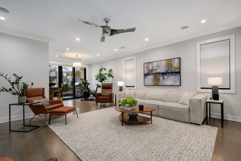 Tiny photo for 4636 N Paulina Street #1, Chicago, IL 60640 (MLS # 12525834)