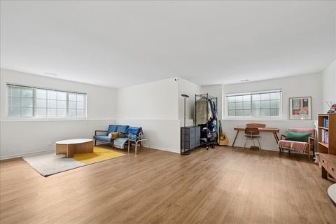 Tiny photo for 1424 New Haven Drive #1424, Cary, IL 60013 (MLS # 12480211)