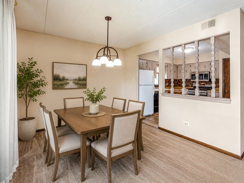 Tiny photo for 10333 Mayfield Avenue #2N, Oak Lawn, IL 60453 (MLS # 12691330)