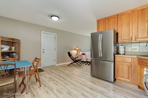 Tiny photo for 98 Glendale Road, Buffalo Grove, IL 60089 (MLS # 12491003)