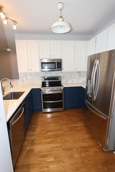Tiny photo for 100 E 14th Street #2409, Chicago, IL 60605 (MLS # 12443555)