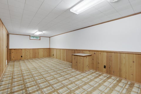 Tiny photo for 2903 Woodland Court, Davenport, IA 52803 (MLS # 12699335)