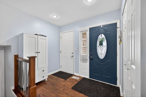 Tiny photo for 870 Pine Avenue W, Roselle, IL 60172 (MLS # 12635185)