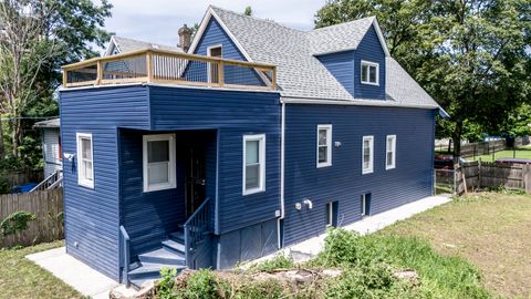 Tiny photo for 845 W 50th Place, Chicago, IL 60609 (MLS # 12513126)