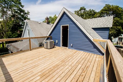 Tiny photo for 845 W 50th Place, Chicago, IL 60609 (MLS # 12513126)