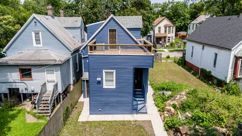 Tiny photo for 845 W 50th Place, Chicago, IL 60609 (MLS # 12513126)