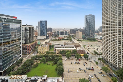 Tiny photo for 125 S Jefferson Street #2310, Chicago, IL 60661 (MLS # 12746177)