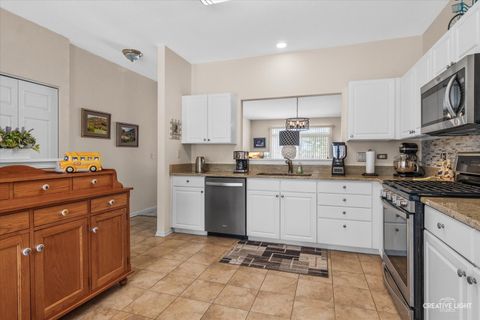 Tiny photo for 21304 W Douglas Lane, Plainfield, IL 60544 (MLS # 12581589)