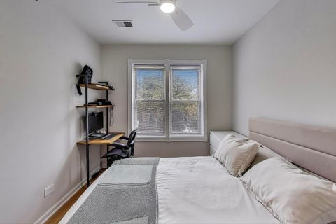 Tiny photo for 600 N La Grange Road #A2, La Grange Park, IL 60526 (MLS # 12550903)