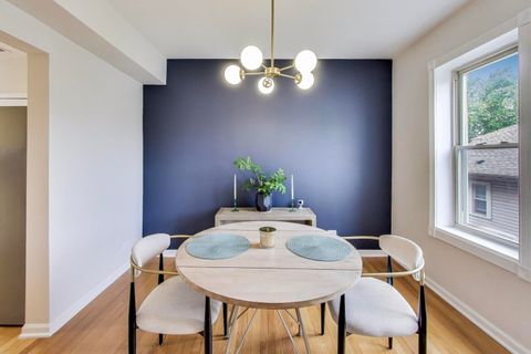 Tiny photo for 600 N La Grange Road #A2, La Grange Park, IL 60526 (MLS # 12550903)