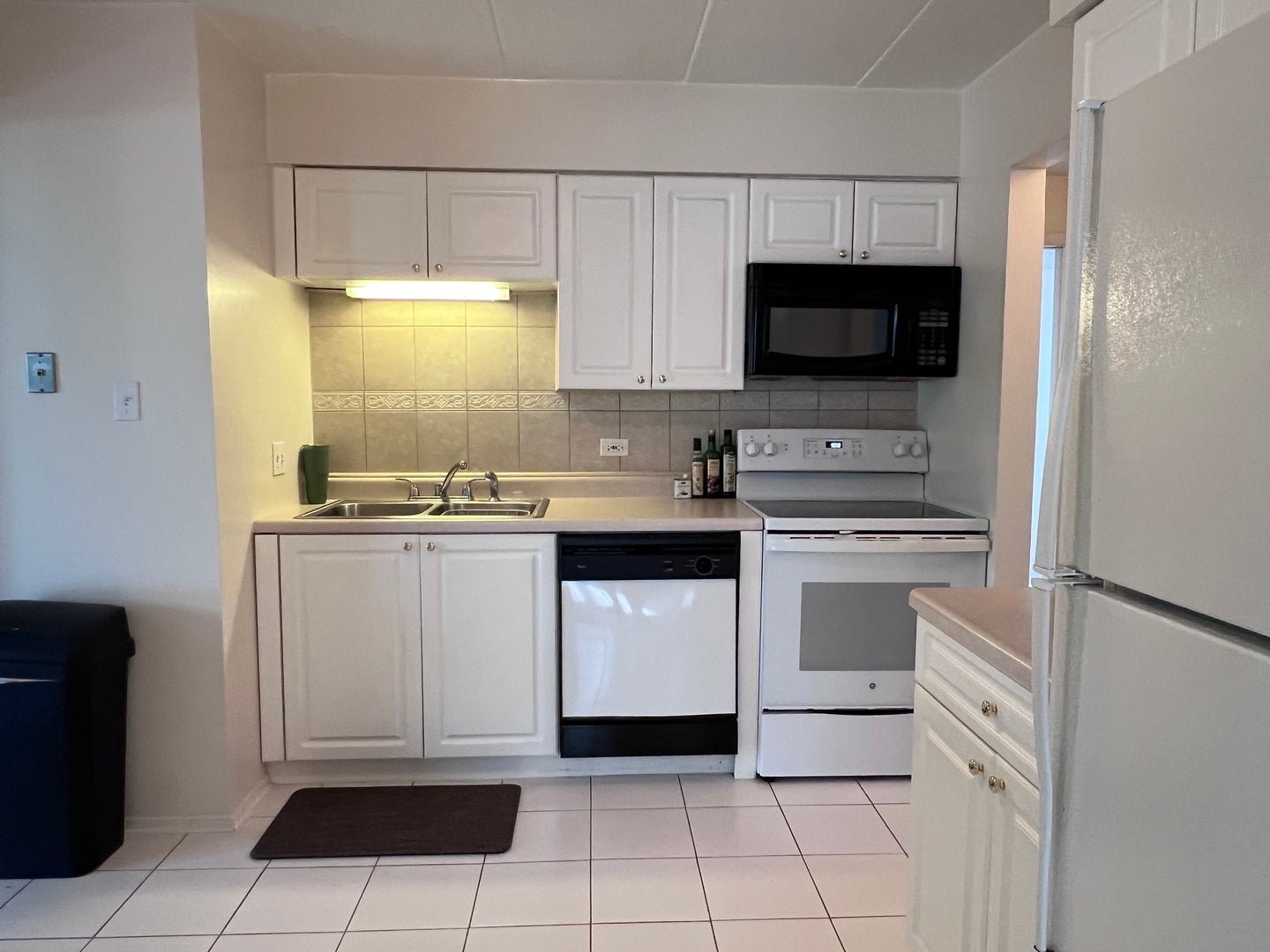 9032 W 140th Street 2A