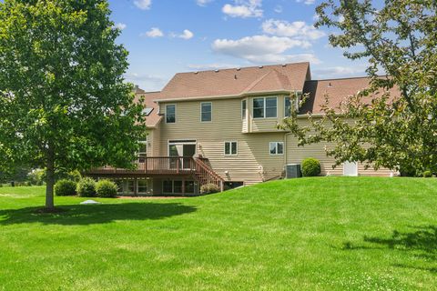 Tiny photo for 175 Clover Hill Lane, North Barrington, IL 60010 (MLS # 12694480)
