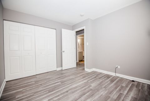 Tiny photo for 1111 Bloomingdale Road #2B, Glendale Heights, IL 60139 (MLS # 12530536)