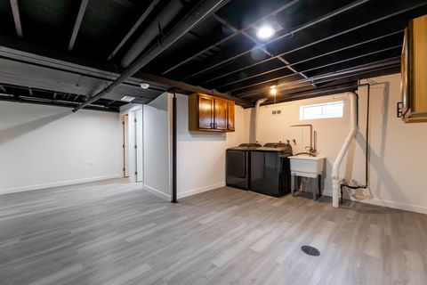 Tiny photo for 1616 Wilcox Street, Crest Hill, IL 60435 (MLS # 12582918)