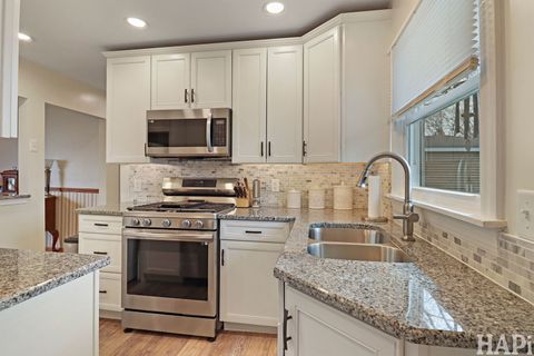 Tiny photo for 804 Elm Street, Maple Park, IL 60151 (MLS # 12601526)