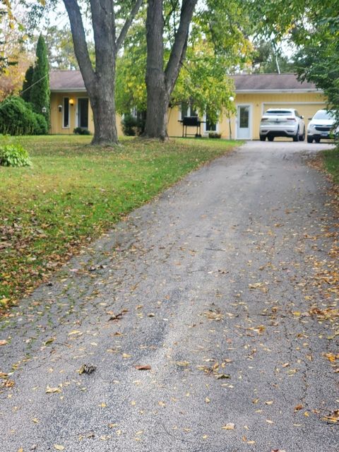 20525 RIDGEVIEW Lane Marengo IL 60152