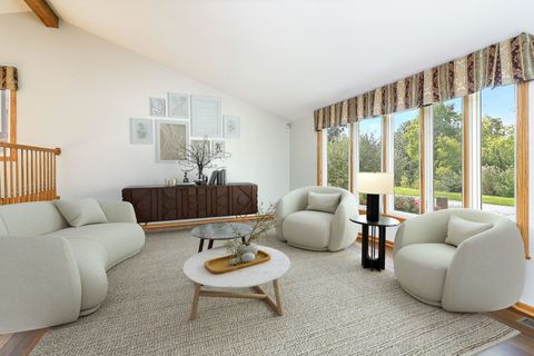 Tiny photo for 9S251 Graceland Street, Downers Grove, IL 60516 (MLS # 12499438)