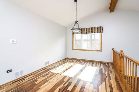 Tiny photo for 9S251 Graceland Street, Downers Grove, IL 60516 (MLS # 12499438)