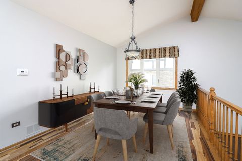 Tiny photo for 9S251 Graceland Street, Downers Grove, IL 60516 (MLS # 12499438)