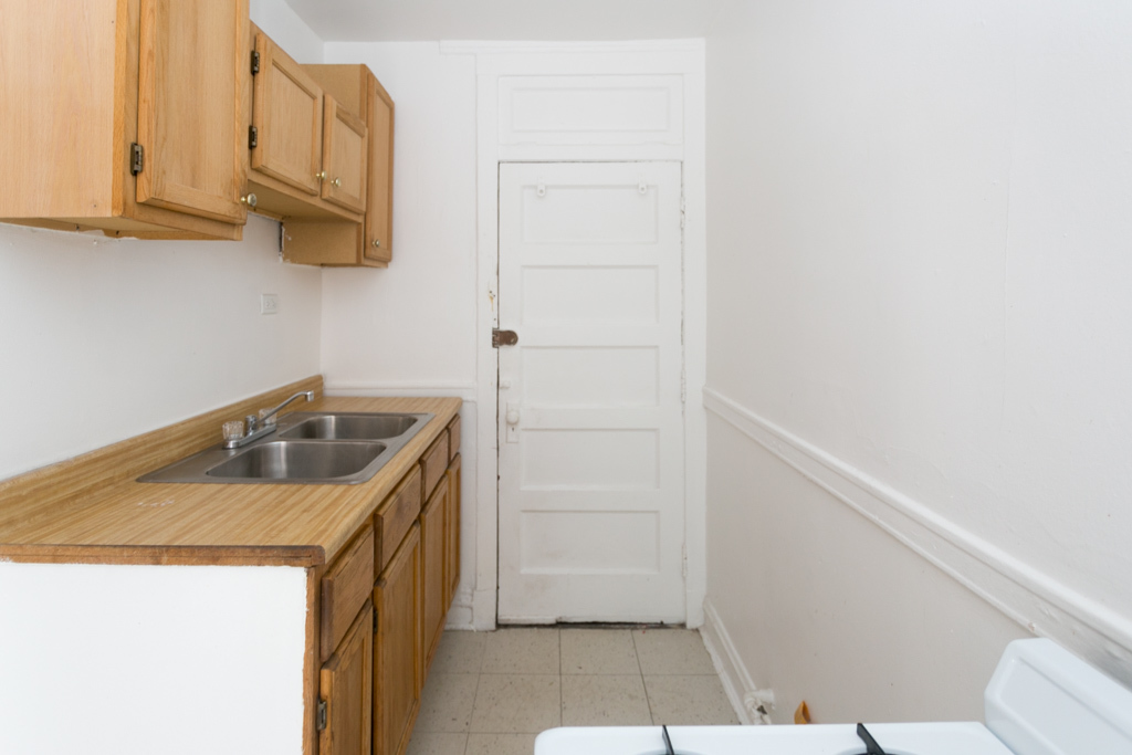 3257 W Wrightwood Avenue 2D
