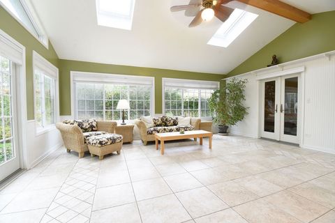 Tiny photo for 803 W Burr Oak Drive, Arlington Heights, IL 60004 (MLS # 12488373)