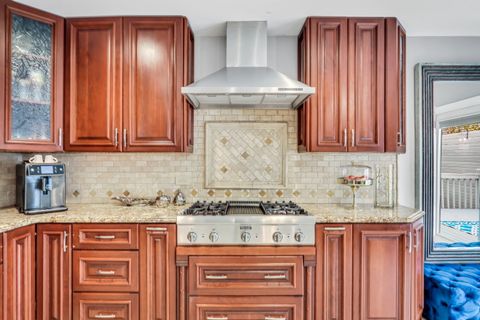 Tiny photo for 862 Waterview Drive, Round Lake Park, IL 60073 (MLS # 12504984)