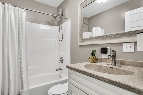 Tiny photo for 862 Waterview Drive, Round Lake Park, IL 60073 (MLS # 12504984)