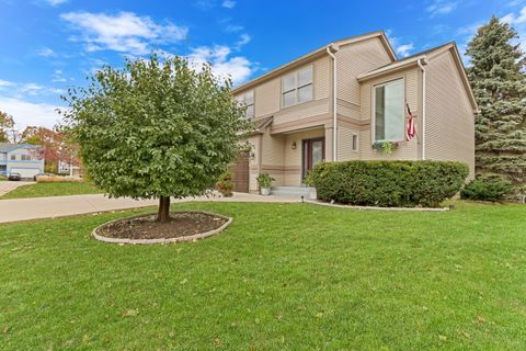 Tiny photo for 862 Waterview Drive, Round Lake Park, IL 60073 (MLS # 12504984)