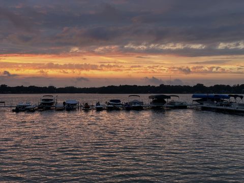 Tiny photo for 862 Waterview Drive, Round Lake Park, IL 60073 (MLS # 12504984)