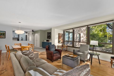 Tiny photo for 5050 S East End Avenue #2D, Chicago, IL 60615 (MLS # 12491026)
