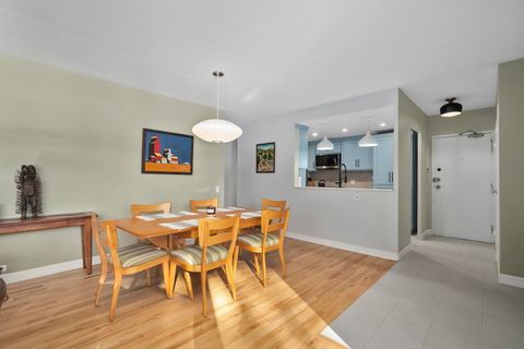 Tiny photo for 5050 S East End Avenue #2D, Chicago, IL 60615 (MLS # 12491026)