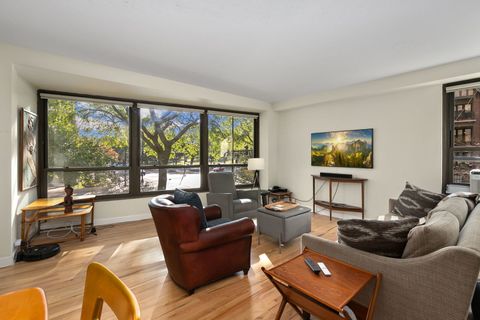 Tiny photo for 5050 S East End Avenue #2D, Chicago, IL 60615 (MLS # 12491026)