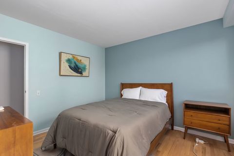 Tiny photo for 5050 S East End Avenue #2D, Chicago, IL 60615 (MLS # 12491026)
