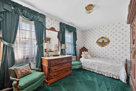 Tiny photo for 4N012 Thornly Road, St. Charles, IL 60174 (MLS # 12786319)