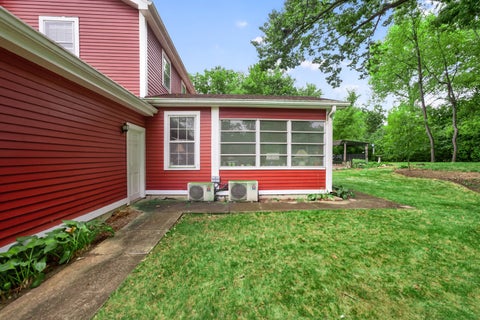 Tiny photo for 4N012 Thornly Road, St. Charles, IL 60174 (MLS # 12786319)