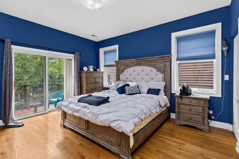 Tiny photo for 25 N Menard Avenue #2S, Chicago, IL 60644 (MLS # 12703413)