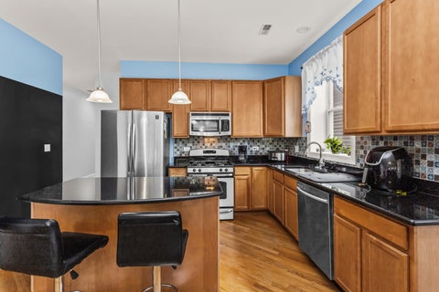 Tiny photo for 25 N Menard Avenue #2S, Chicago, IL 60644 (MLS # 12703413)