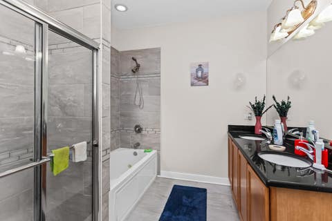 Tiny photo for 25 N Menard Avenue #2S, Chicago, IL 60644 (MLS # 12703413)