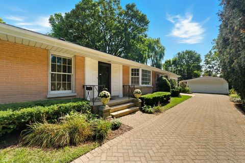 2539 Lake Avenue Wilmette IL 60091