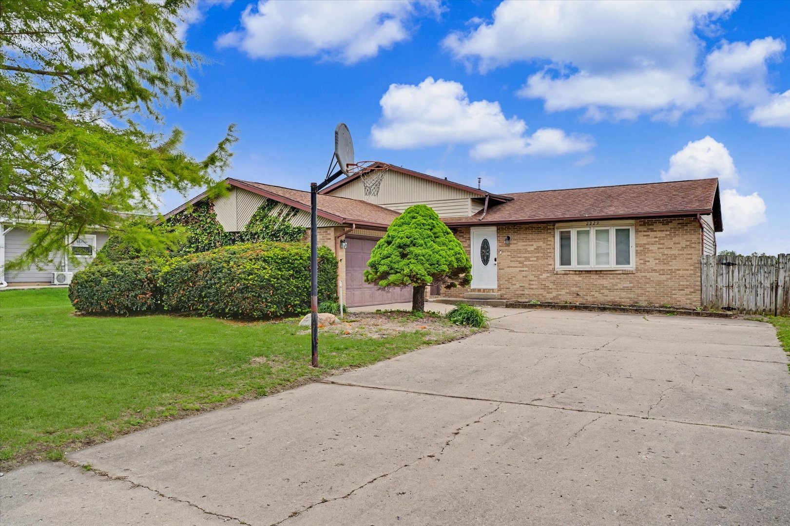 2229 Jeffery Drive